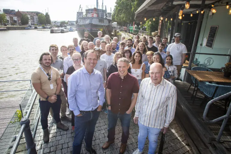 XK-VF3500-L33-AVS Kit End of Life (EOL) | XMOS